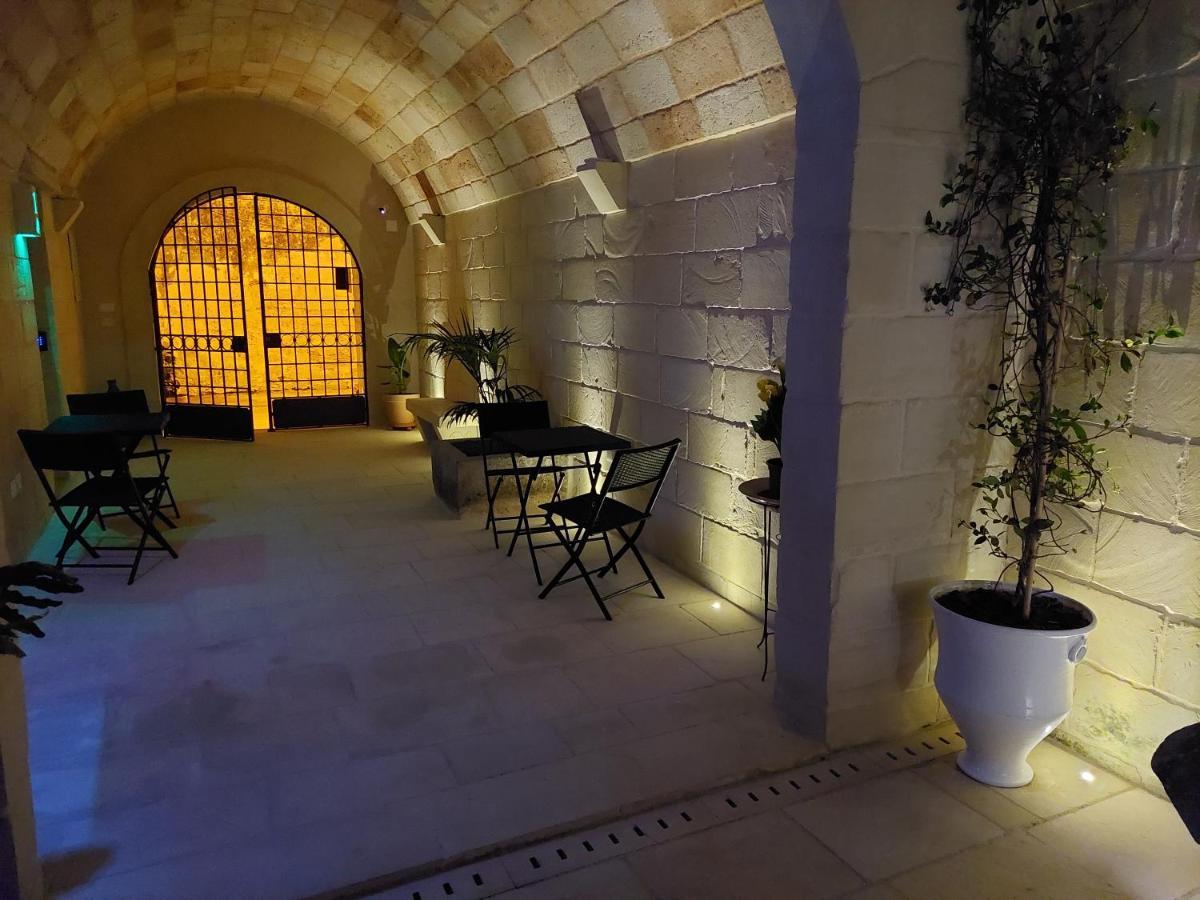 Dimora Assuntina Martano Bed & Breakfast Exterior photo