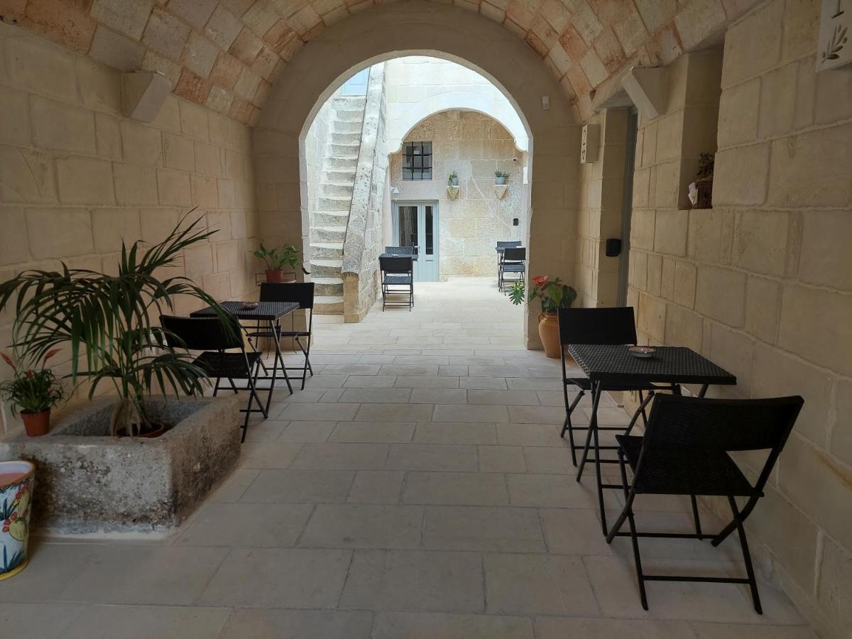 Dimora Assuntina Martano Bed & Breakfast Exterior photo
