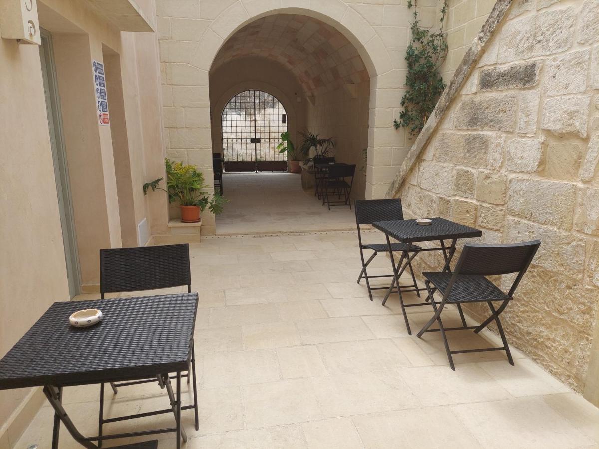Dimora Assuntina Martano Bed & Breakfast Exterior photo
